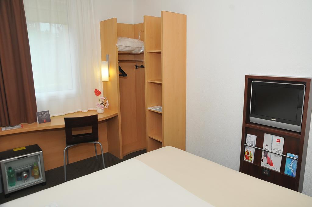 Ibis Cotonou Hotel Luaran gambar